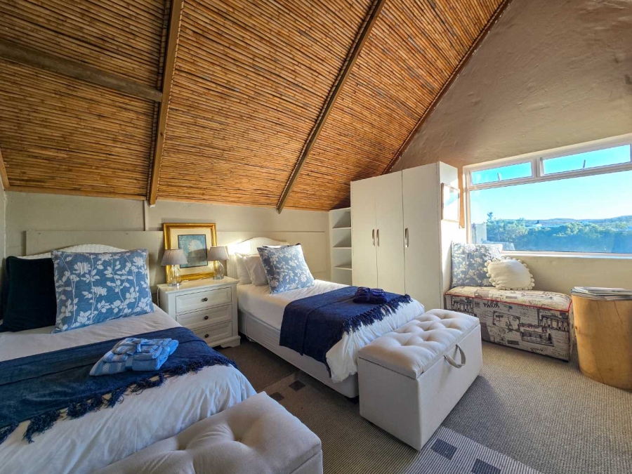3 Bedroom Property for Sale in Stilbaai Oos Western Cape